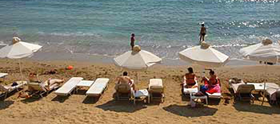 Alykes Beach - Blue Flag image